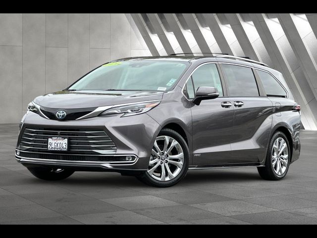 2021 Toyota Sienna Platinum