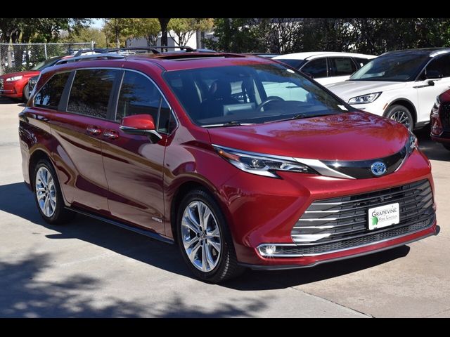 2021 Toyota Sienna Platinum