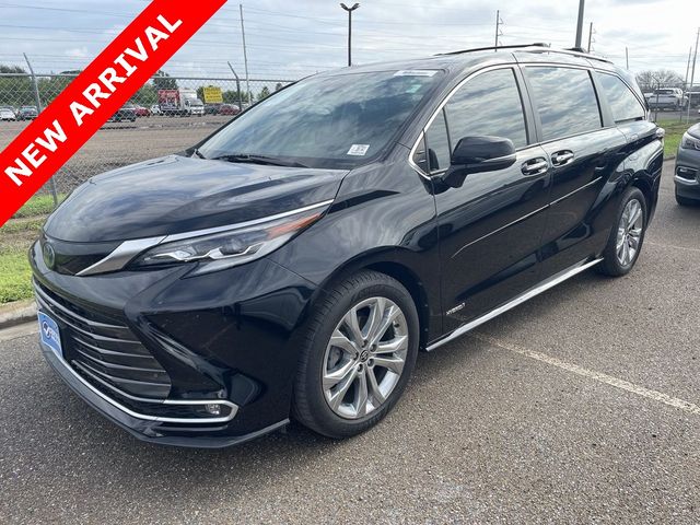 2021 Toyota Sienna Platinum