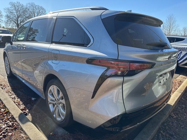 2021 Toyota Sienna Platinum