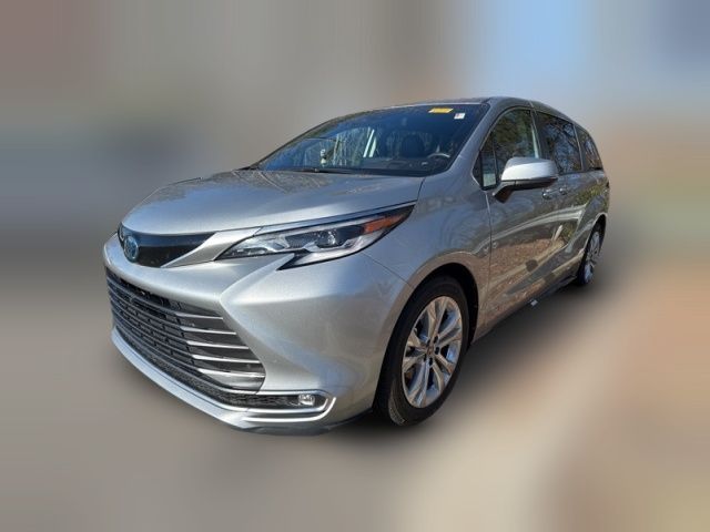 2021 Toyota Sienna Platinum