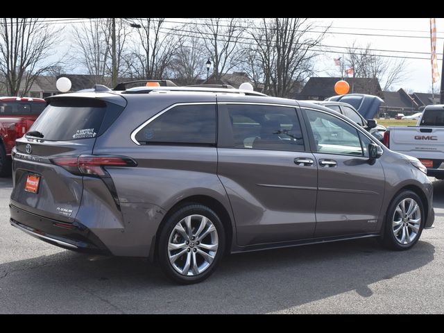 2021 Toyota Sienna Platinum