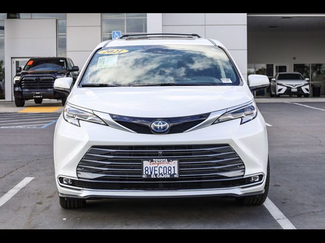 2021 Toyota Sienna Platinum