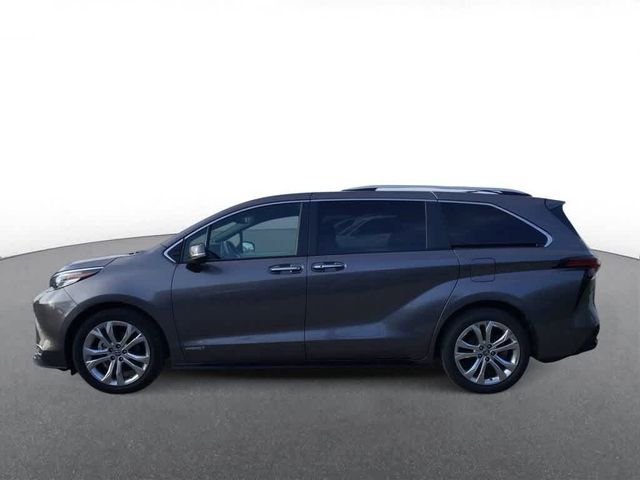 2021 Toyota Sienna Platinum