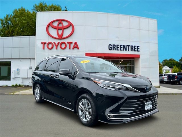 2021 Toyota Sienna Platinum