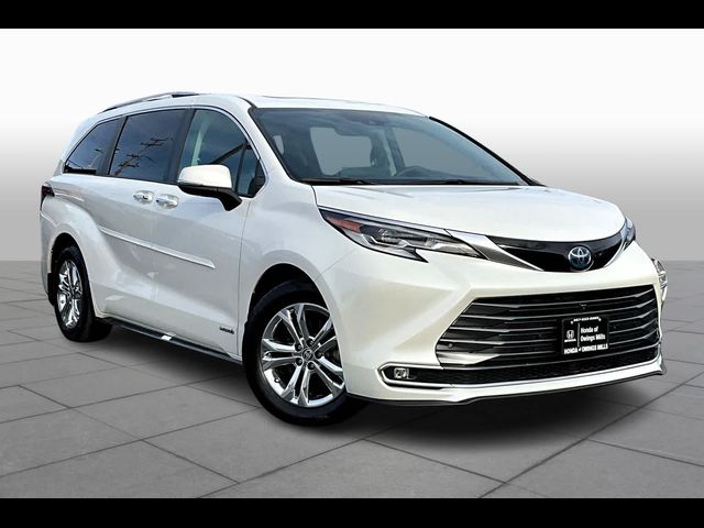 2021 Toyota Sienna Platinum