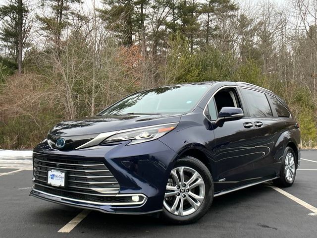 2021 Toyota Sienna Platinum