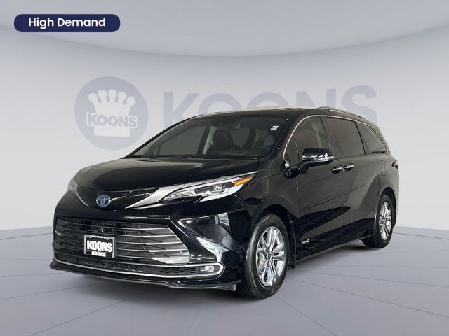 2021 Toyota Sienna Platinum