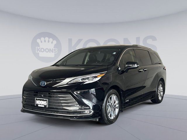 2021 Toyota Sienna Platinum