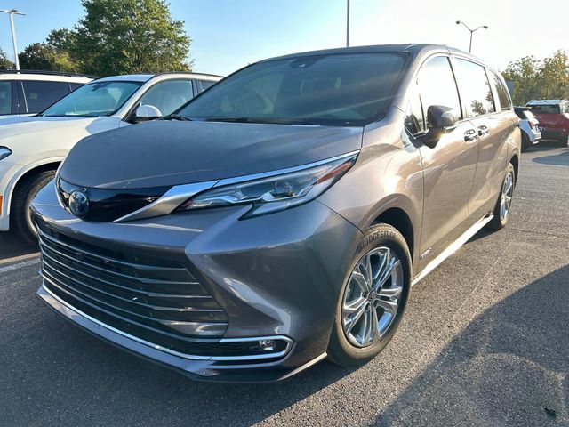 2021 Toyota Sienna Platinum