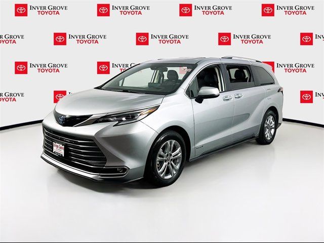 2021 Toyota Sienna Platinum