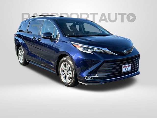 2021 Toyota Sienna Platinum