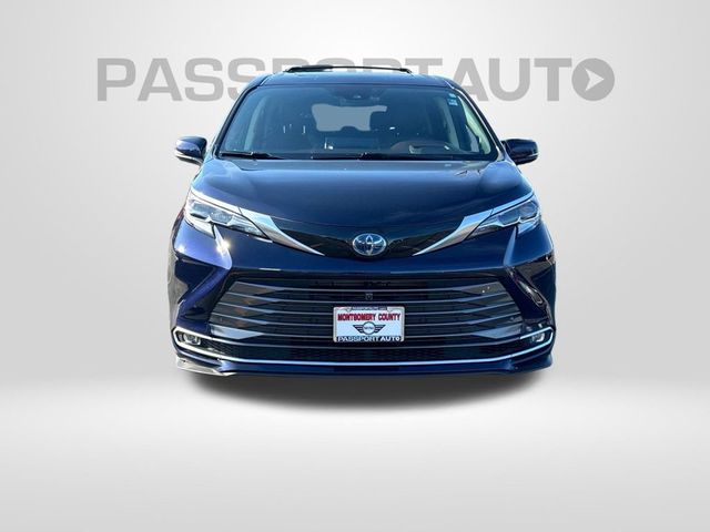 2021 Toyota Sienna Platinum