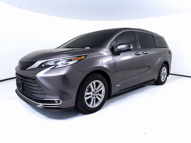 2021 Toyota Sienna Platinum