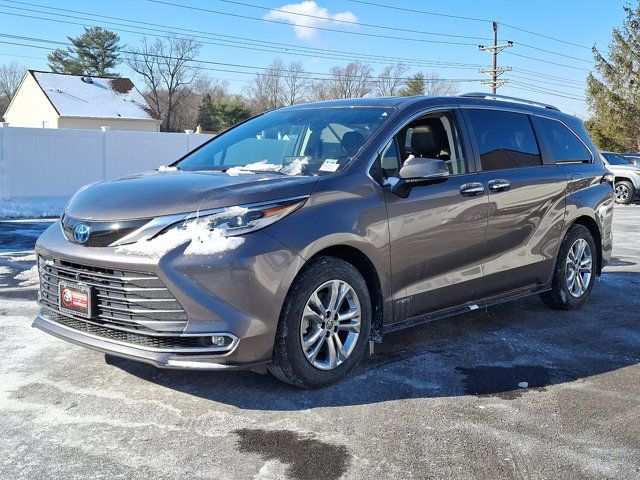 2021 Toyota Sienna Platinum