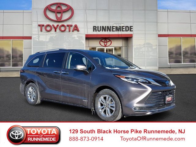 2021 Toyota Sienna Platinum