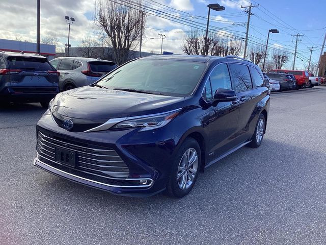 2021 Toyota Sienna Platinum