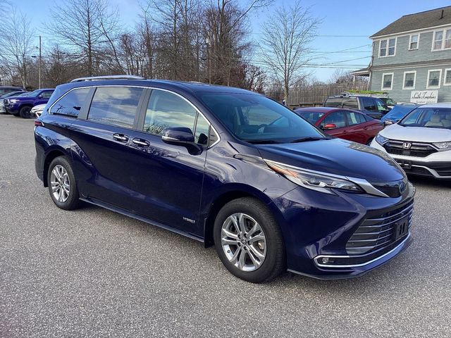 2021 Toyota Sienna Platinum