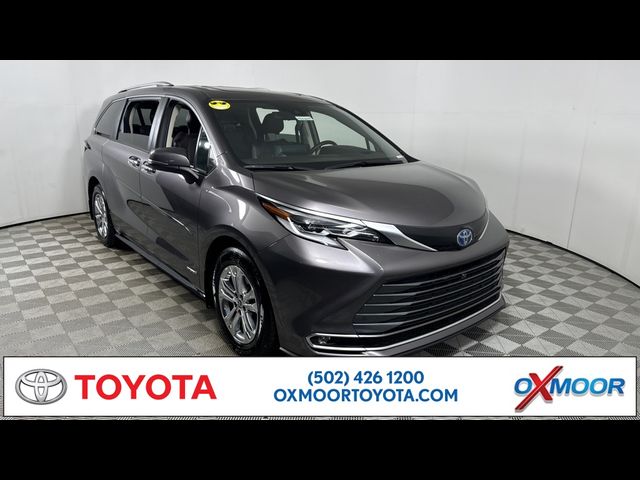 2021 Toyota Sienna Platinum