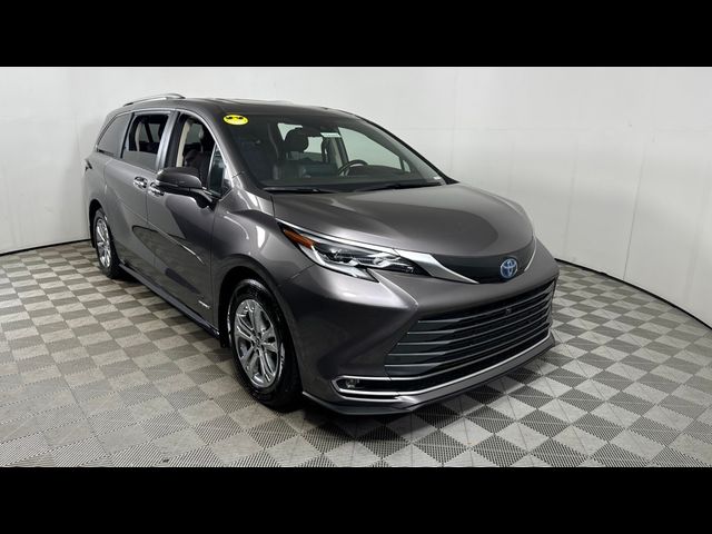 2021 Toyota Sienna Platinum