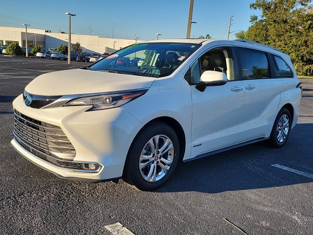 2021 Toyota Sienna Platinum