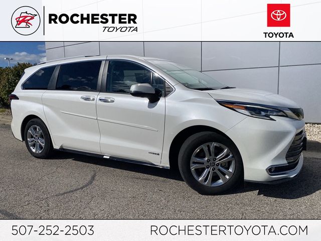 2021 Toyota Sienna Platinum