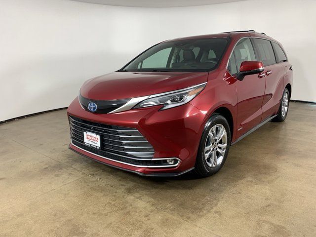 2021 Toyota Sienna Platinum