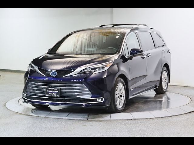 2021 Toyota Sienna Platinum