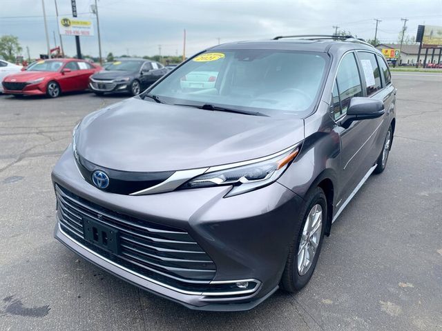 2021 Toyota Sienna Platinum