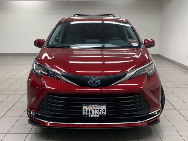 2021 Toyota Sienna XLE