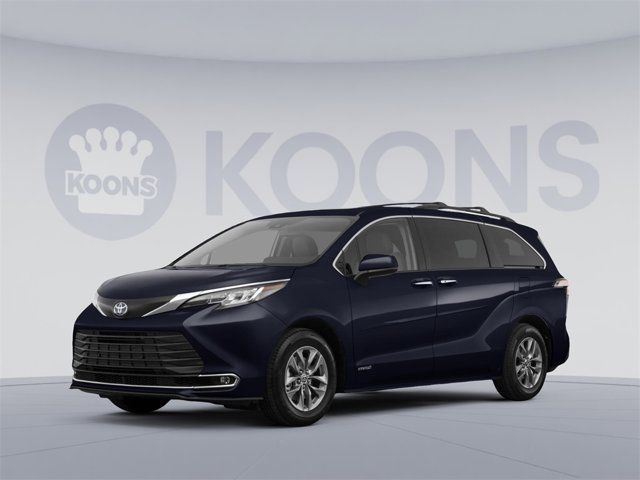 2021 Toyota Sienna XLE