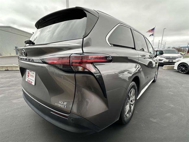 2021 Toyota Sienna XLE