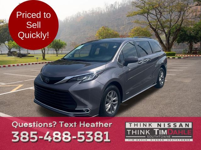 2021 Toyota Sienna XLE