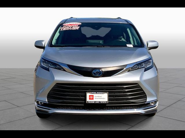 2021 Toyota Sienna XLE