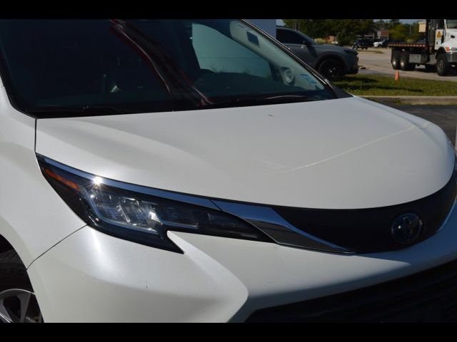 2021 Toyota Sienna XLE