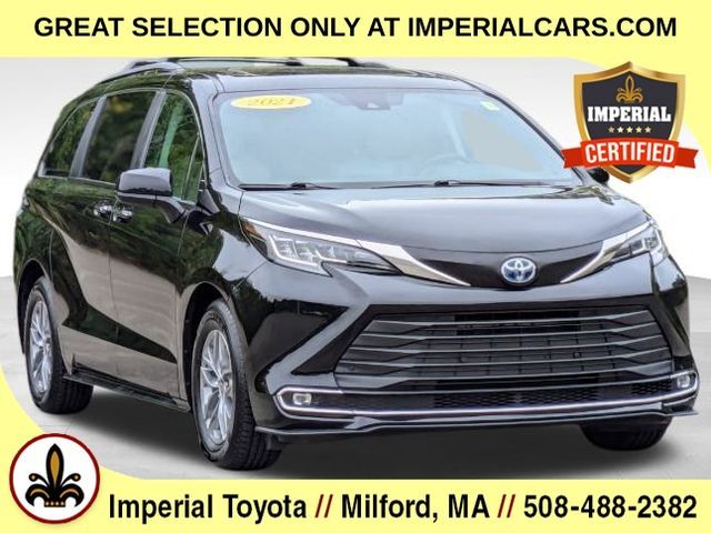 2021 Toyota Sienna XLE