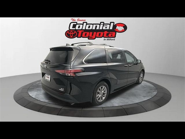 2021 Toyota Sienna XLE