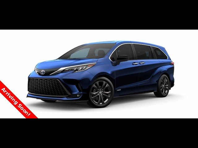 2021 Toyota Sienna XLE