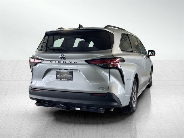 2021 Toyota Sienna XLE