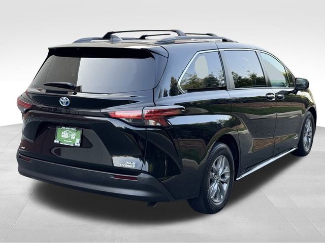 2021 Toyota Sienna XLE