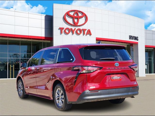 2021 Toyota Sienna XLE