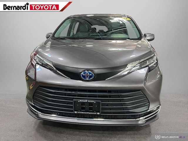 2021 Toyota Sienna XLE