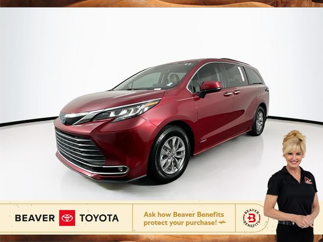 2021 Toyota Sienna XLE