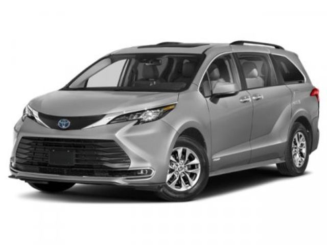 2021 Toyota Sienna XLE