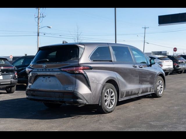 2021 Toyota Sienna XLE