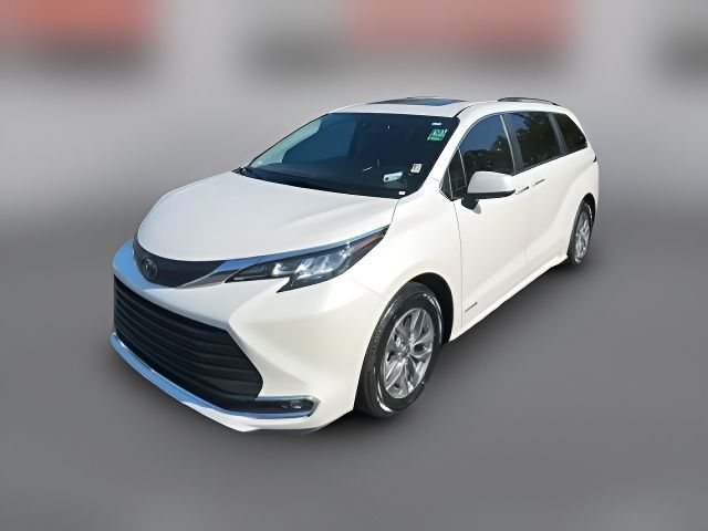 2021 Toyota Sienna XLE