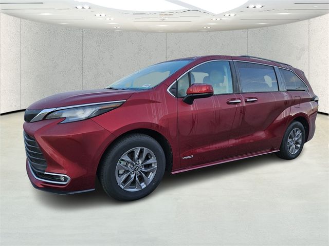 2021 Toyota Sienna XLE