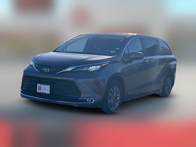 2021 Toyota Sienna XLE