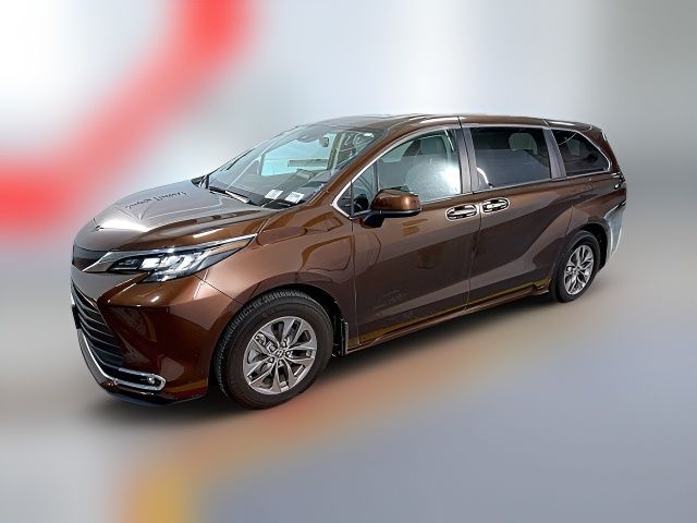 2021 Toyota Sienna XLE