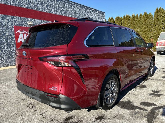 2021 Toyota Sienna XLE